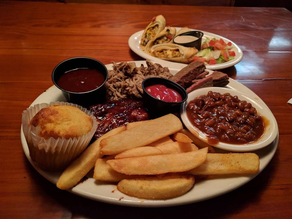 Tucsons Steakhouse Saloon & Grill | restaurant | 2750 S 9th St, Salina, KS 67401, USA | 7858209595 OR +1 785-820-9595