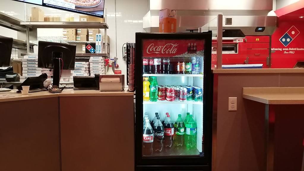 Dominos Pizza | meal delivery | 1010 Belfast Rd Unit #1, Ottawa, ON K1G 4A2, Canada | 6135621000 OR +1 613-562-1000