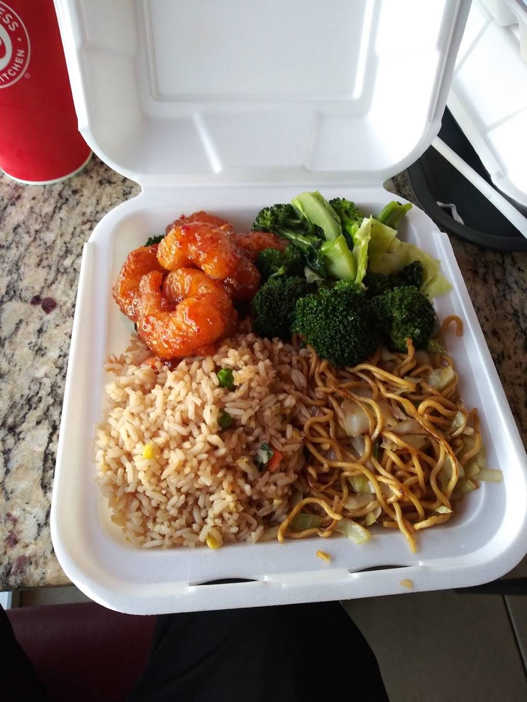 Panda Express | meal takeaway | 2659 Mt Vernon Ave, Bakersfield, CA 93306, USA | 6618737923 OR +1 661-873-7923