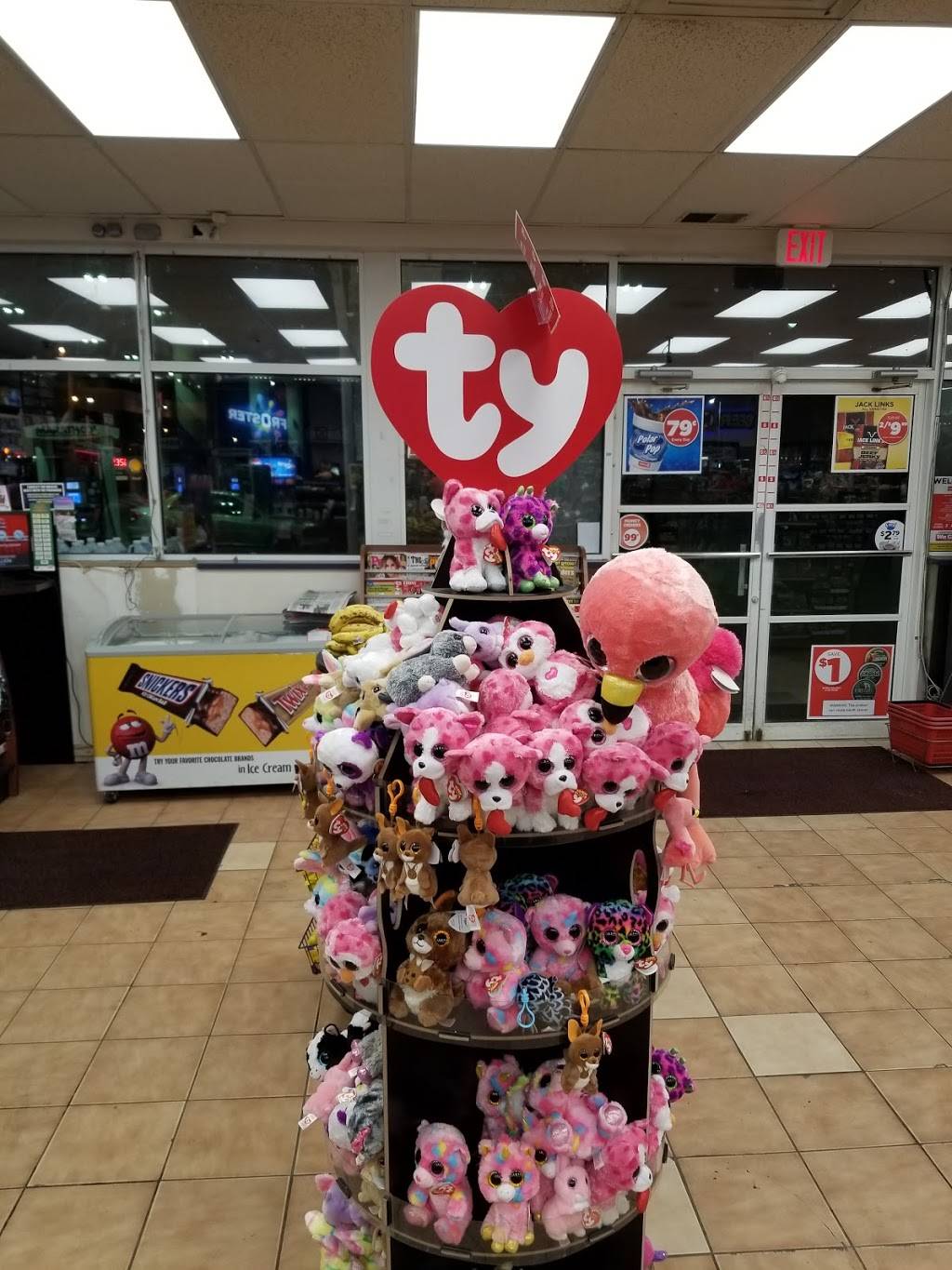 Circle K | meal takeaway | 5878 Smith Rd, Brook Park, OH 44142, USA | 2166764459 OR +1 216-676-4459