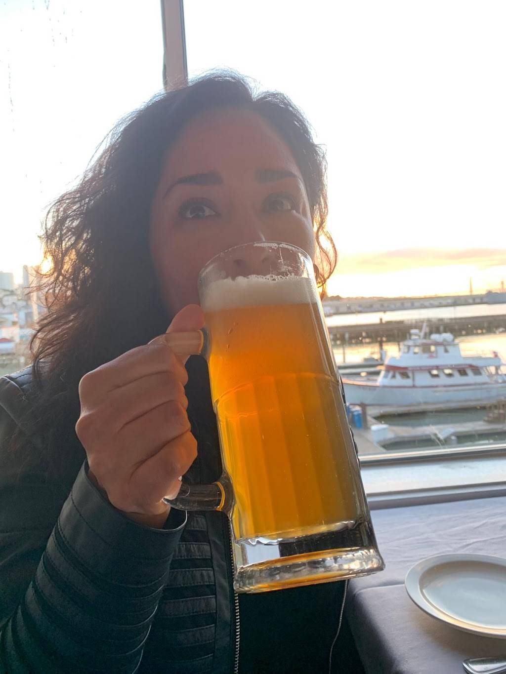 Beer 39 | restaurant | Pier 39, #240, San Francisco, CA 94133, USA | 4154212699 OR +1 415-421-2699