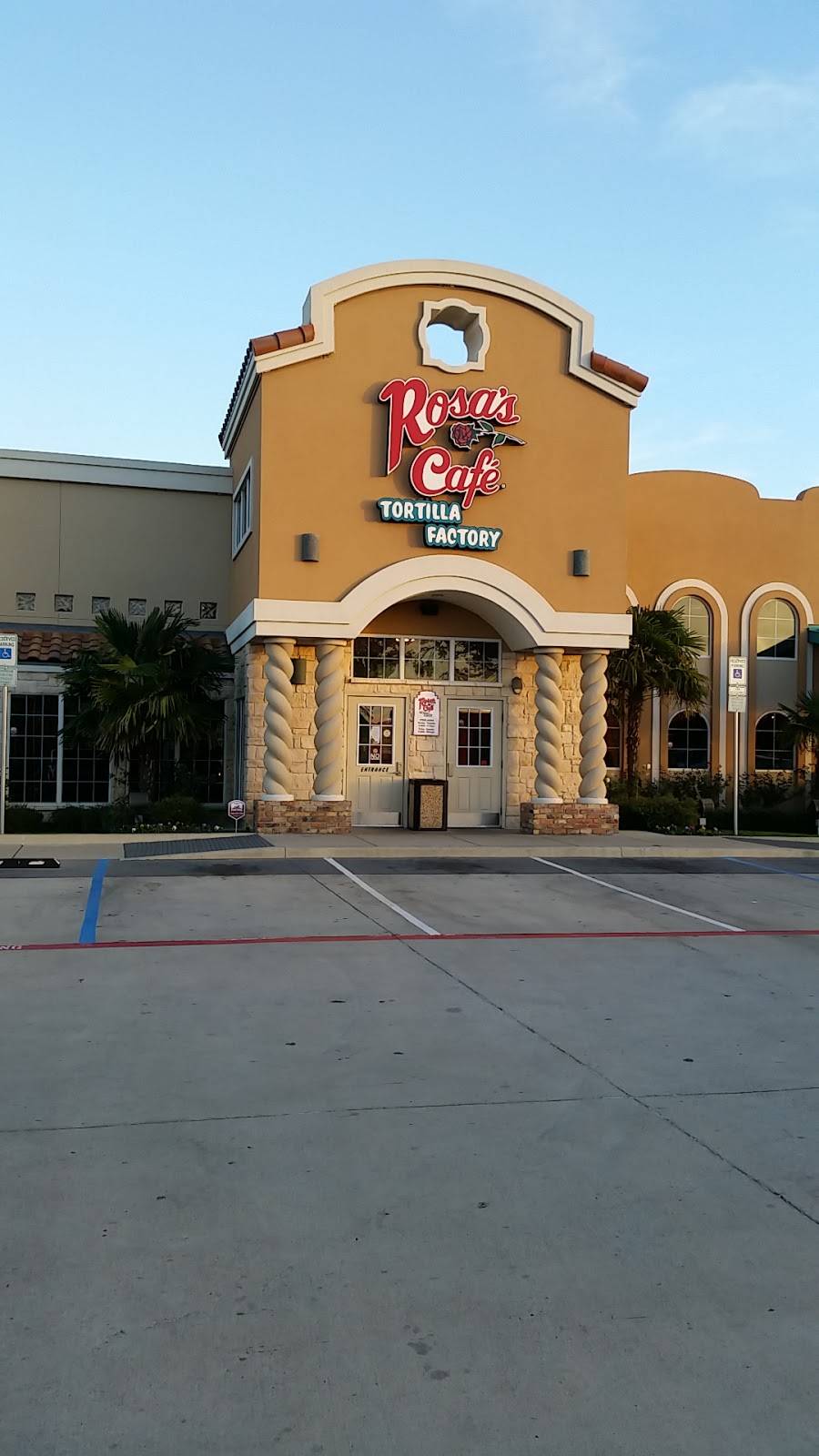 Rosas Café & Tortilla Factory | restaurant | 1275 S Loop 288, Denton, TX 76205, USA | 9403835700 OR +1 940-383-5700