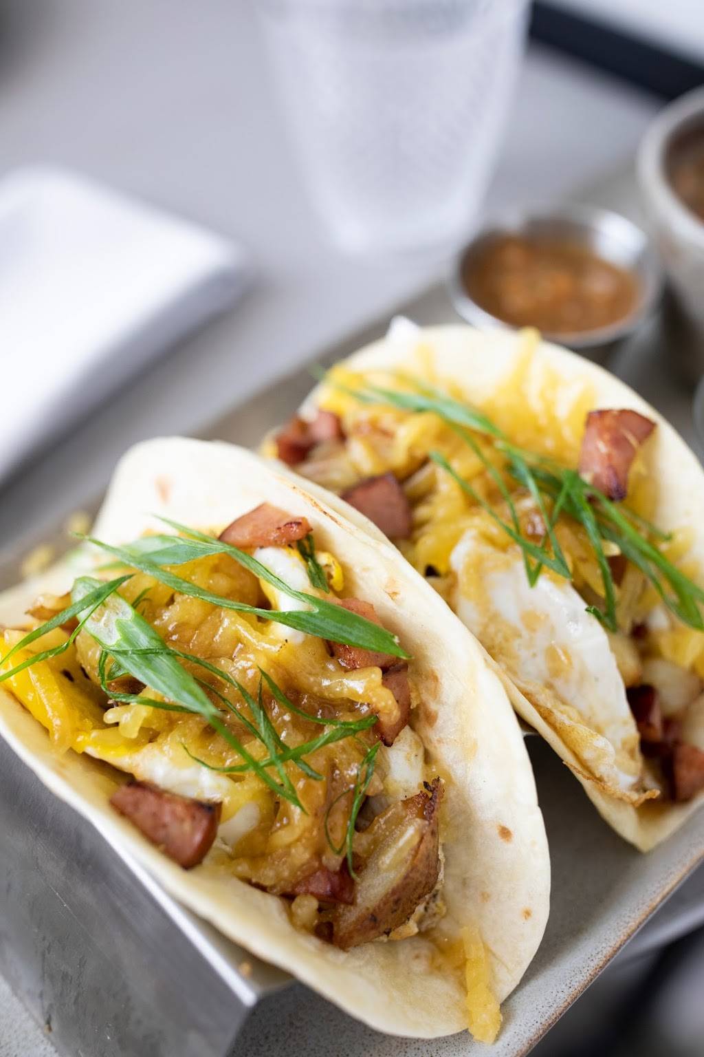 Flossies | restaurant | 221 Las Colinas Blvd E, Irving, TX 75039, USA | 9728695550 OR +1 972-869-5550