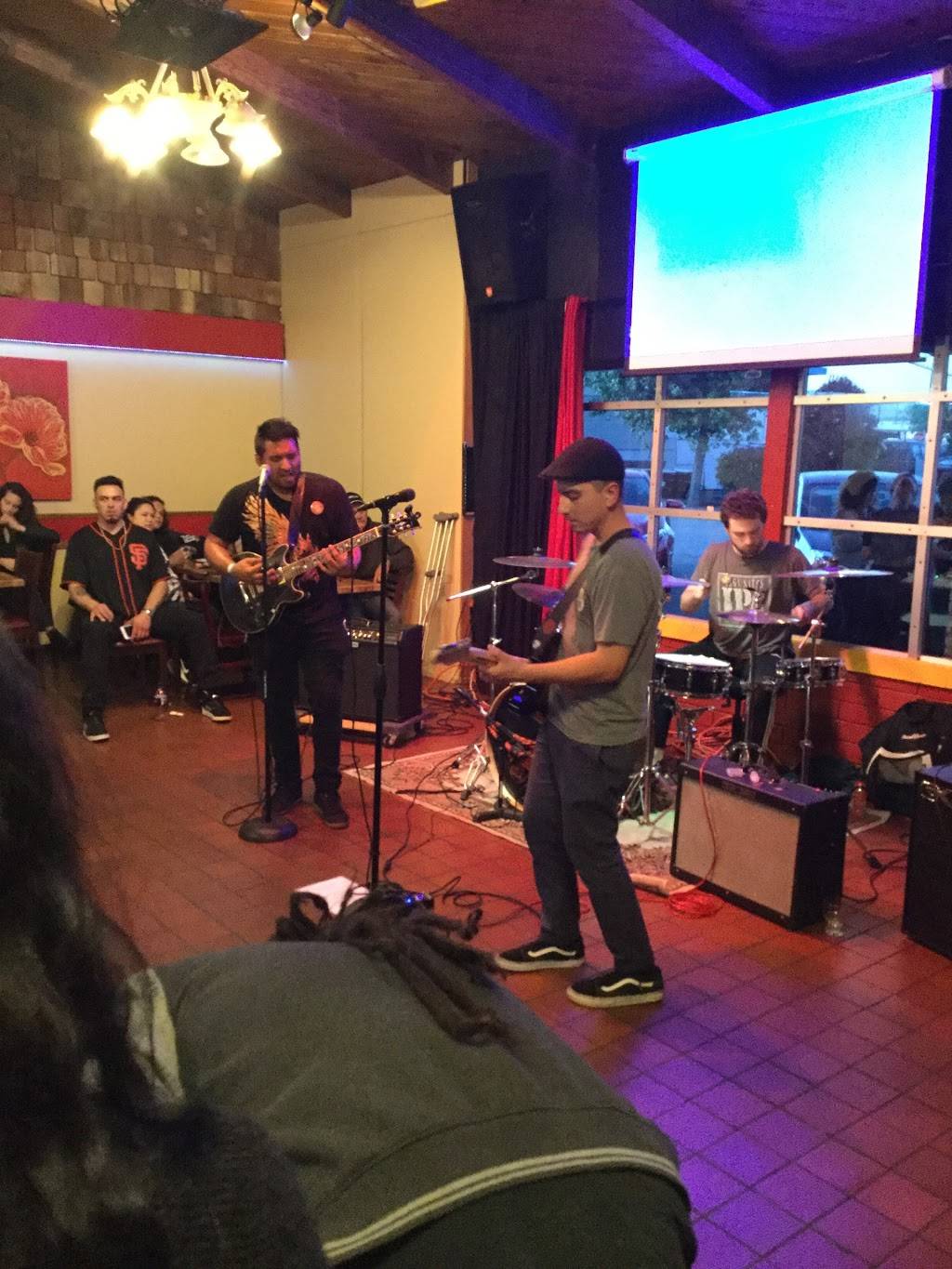 Fresh Pizza Restaurant | restaurant | 15829 Channel St, San Lorenzo, CA 94580, USA | 5102783555 OR +1 510-278-3555