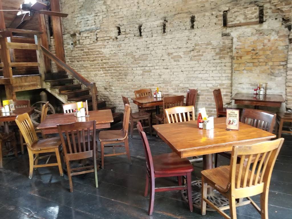 Gristmill River Restaurant & Bar | restaurant | 1287 Gruene Rd, New Braunfels, TX 78130, USA | 8306250684 OR +1 830-625-0684