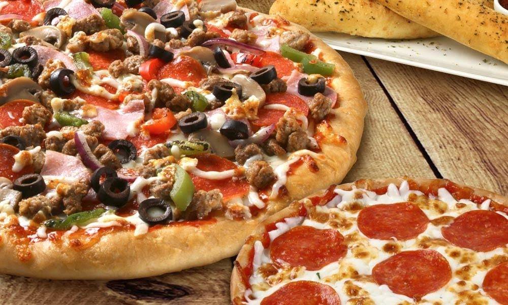 Hot Stuff Pizza | meal takeaway | 1614 Center St, Kewaunee, WI 54216, USA | 9203883755 OR +1 920-388-3755