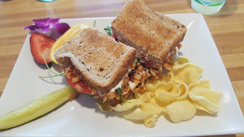 Sanibel Sprout | restaurant | Baileys Center, 2463 Periwinkle Way, Sanibel, FL 33957, USA | 2394724499 OR +1 239-472-4499