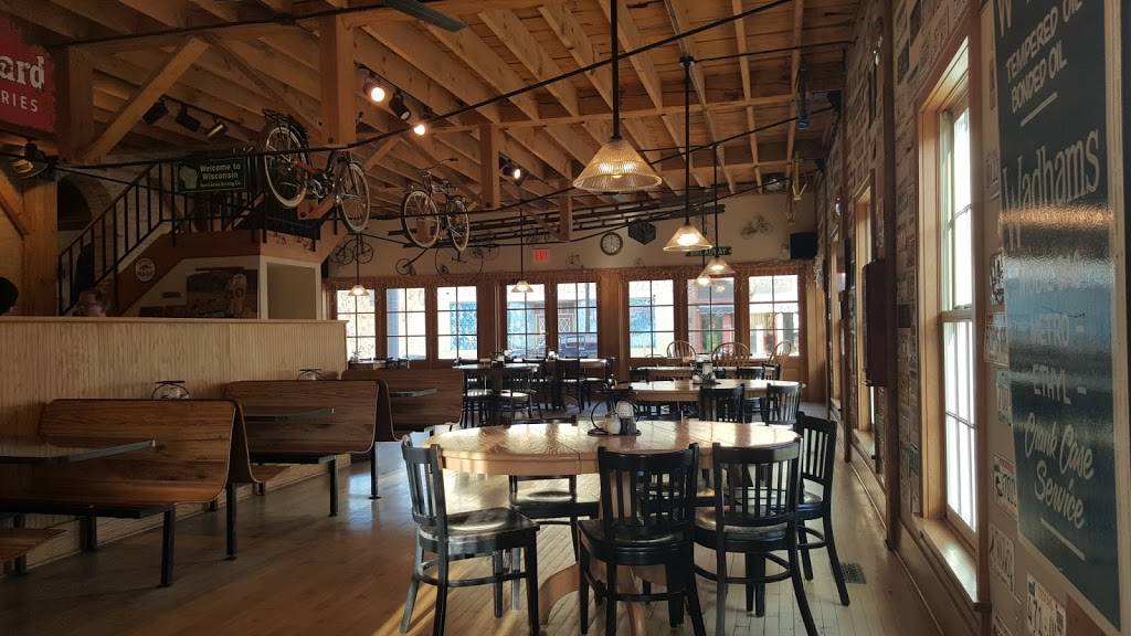 Falls Firehouse Pizza Inc | restaurant | 1335, 109 Maple St, Sheboygan Falls, WI 53085, USA | 9204678333 OR +1 920-467-8333