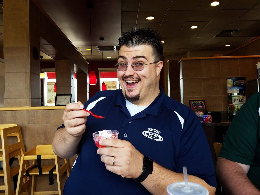 Dairy Queen Grill & Chill | restaurant | 3001 W, Township Hwy 36, Pendleton, IN 46064, USA | 7657781700 OR +1 765-778-1700