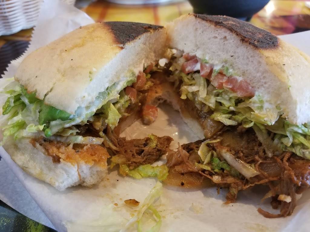 El Sarape West | restaurant | 2615 S Oneida St, Green Bay, WI 54304, USA | 9208573584 OR +1 920-857-3584