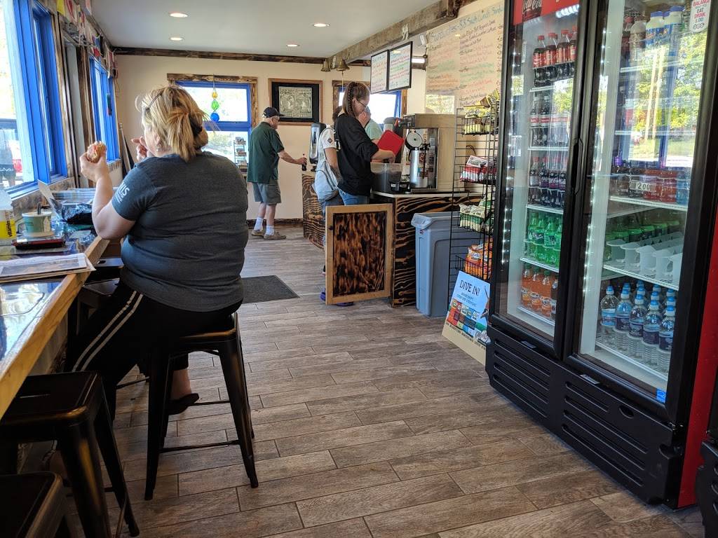 Shipwreck Cafe | restaurant | 11691 S Lacore Rd, Empire, MI 49630, USA | 2318352580 OR +1 231-835-2580