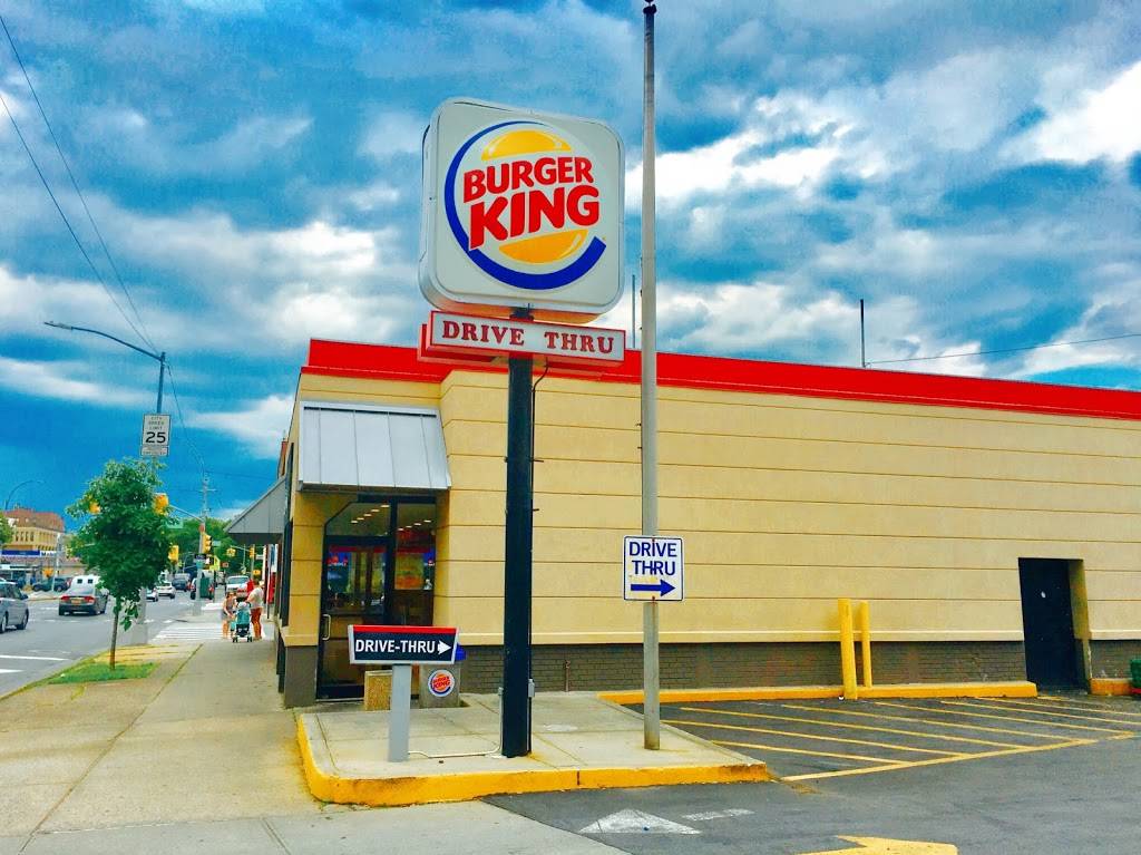 Burger King | restaurant | 3301 Fort Hamilton Pkwy, Brooklyn, NY 11218, USA | 7184389153 OR +1 718-438-9153