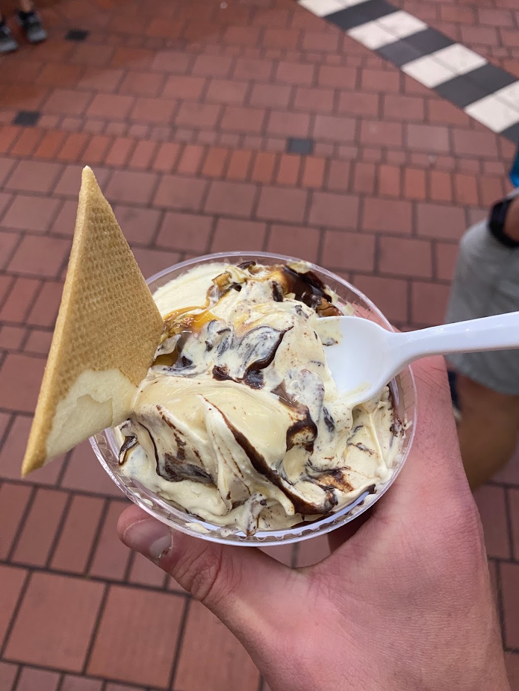 Kopps Frozen Custard | restaurant | 18880 W Bluemound Rd, Brookfield, WI 53045, USA | 2627899490 OR +1 262-789-9490