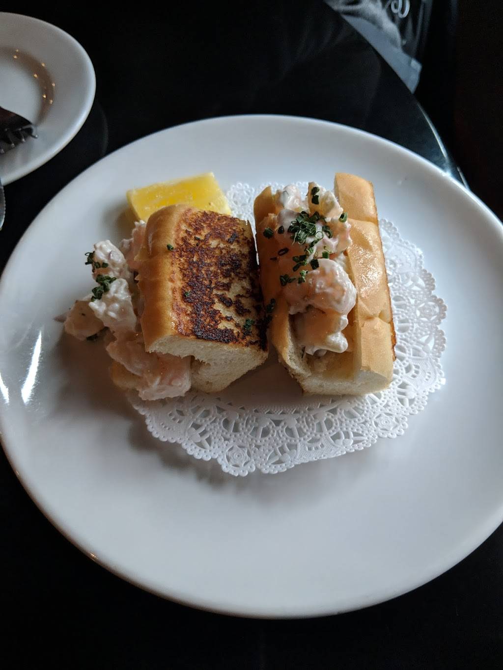 Meeting Place | restaurant | 1274 Market St, Chattanooga, TN 37402, USA | 4232664571 OR +1 423-266-4571