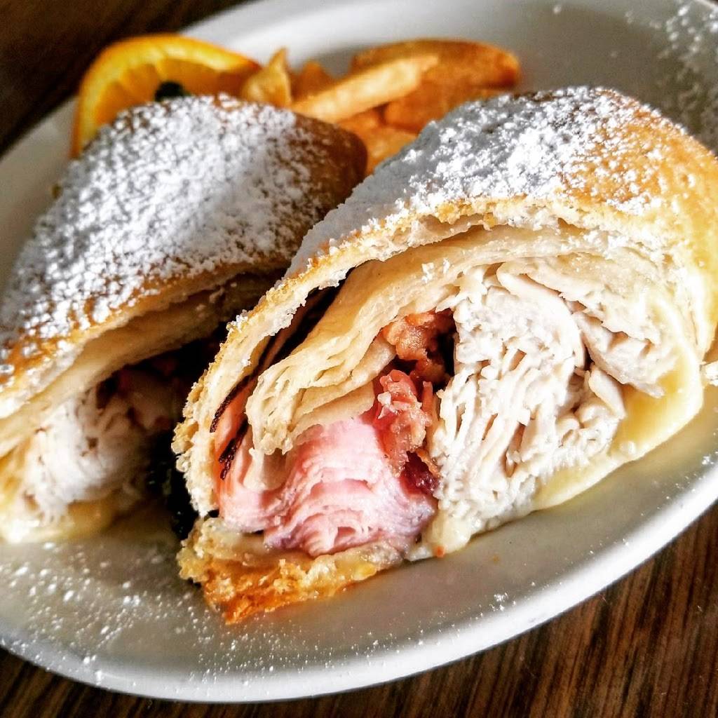 The Funny Farm Restaurant | restaurant | Inside The Sideline Sports Bar, 7028 Santa Teresa Blvd, San Jose, CA 95139, USA | 4086819501 OR +1 408-681-9501