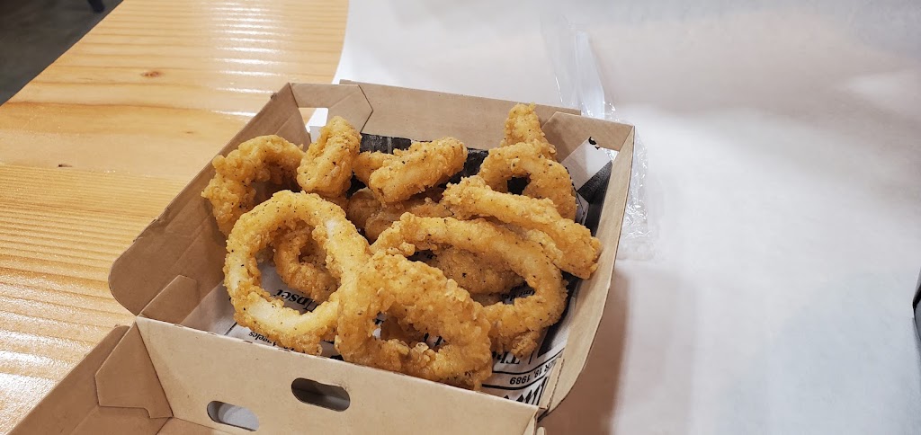 Bobos Crab Shack (Washington Heights) | restaurant | 130 Dyckman St, New York, NY 10040, USA | 9172617700 OR +1 917-261-7700