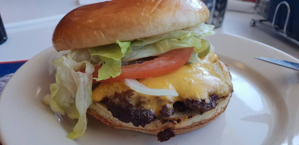 Steak n Shake | restaurant | 3046 Little Rd, Trinity, FL 34655, USA | 7273728777 OR +1 727-372-8777