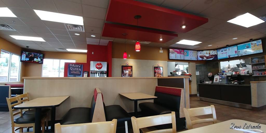 Dairy Queen Grill & Chill | restaurant | 7770 S 51st Ave, Laveen Village, AZ 85339, USA | 6026031586 OR +1 602-603-1586