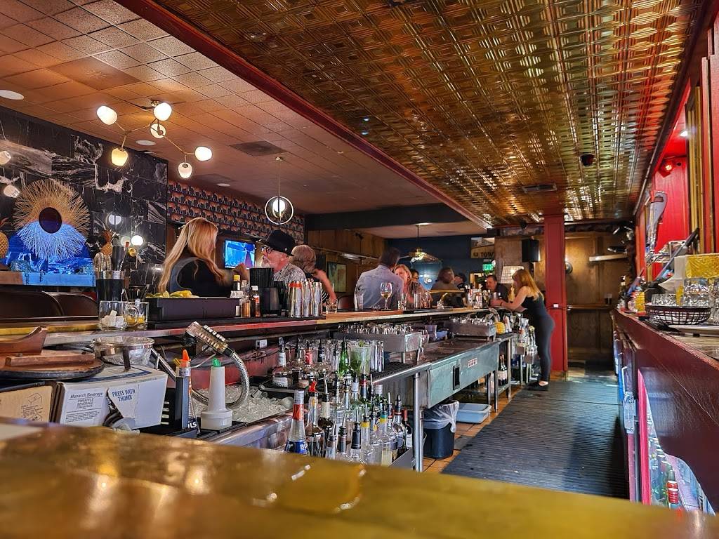 Renz Social House | restaurant | 654 E 1st St, Tustin, CA 92780, USA | 7146699818 OR +1 714-669-9818