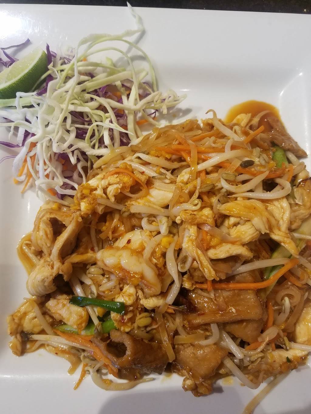 Pad Thai | restaurant | 4858, 119 W Boyd St, Norman, OK 73069, USA | 4053605551 OR +1 405-360-5551