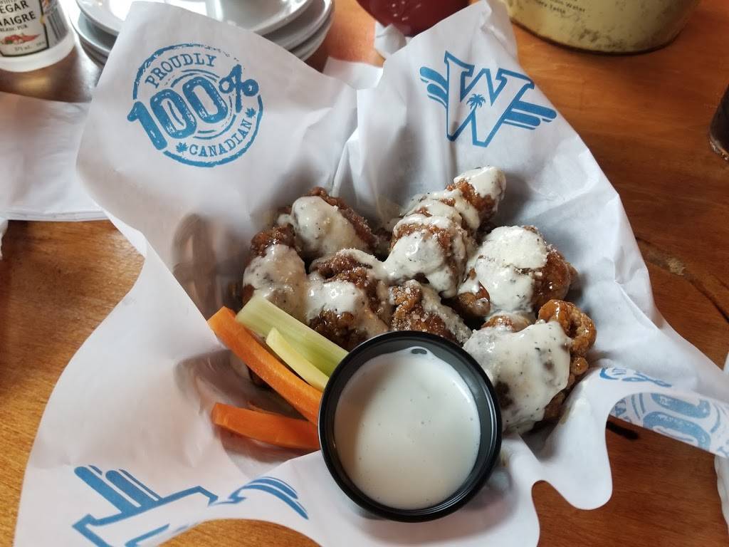 Wild Wing | restaurant | 2051 Winston Park Dr, Oakville, ON L6H 6P5, Canada | 2896442443 OR +1 289-644-2443