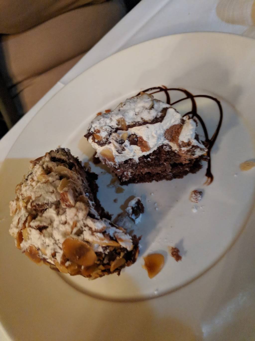 Alberto | restaurant | 98-31 Metropolitan Ave, Forest Hills, NY 11375, USA | 7182687860 OR +1 718-268-7860