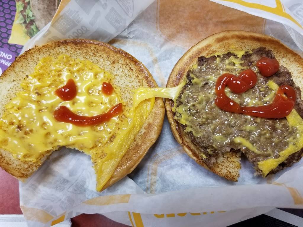 Jack in the Box | restaurant | 10037 Lakewood Blvd, Downey, CA 90240, USA | 5629231934 OR +1 562-923-1934