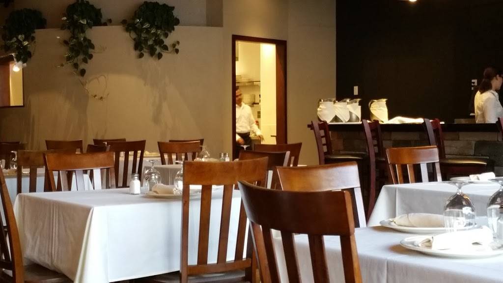 Himalayan Bistro | restaurant | 2720 Council Tree Ave #184, Fort Collins, CO 80525, USA | 9709995691 OR +1 970-999-5691