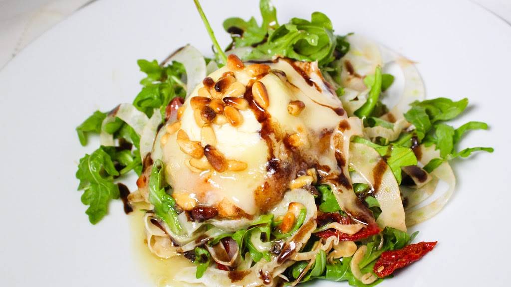 La Sala Restaurant | restaurant | 1975A Queen St E, Toronto, ON M4L 1J1, Canada | 4166940004 OR +1 416-694-0004