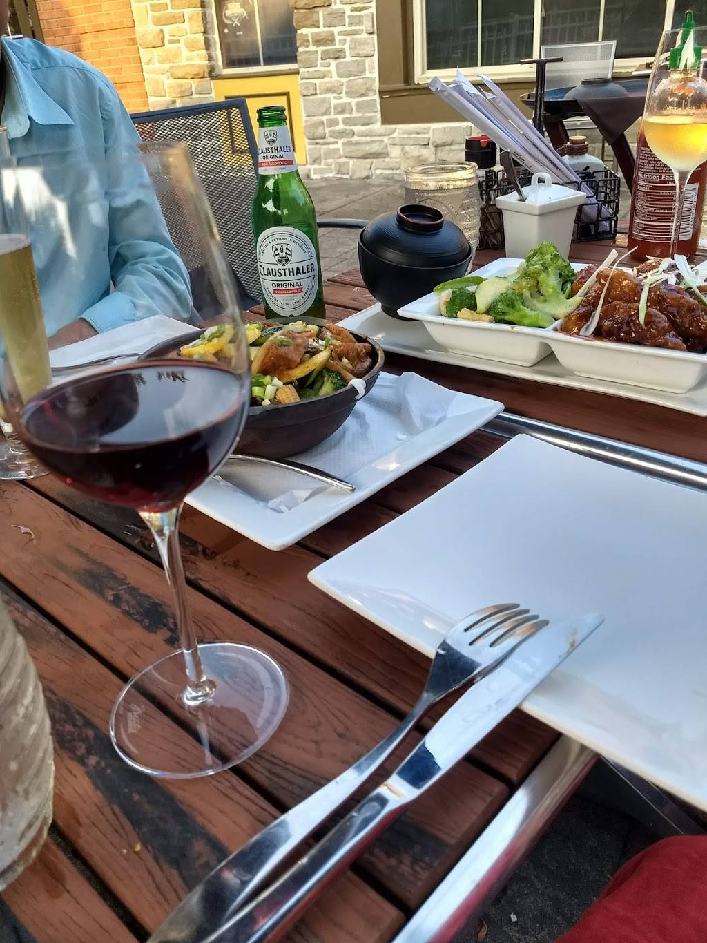 The Pacific Kitchen | restaurant | 8300 Market Pl Ln, Montgomery, OH 45242, USA | 5138981833 OR +1 513-898-1833