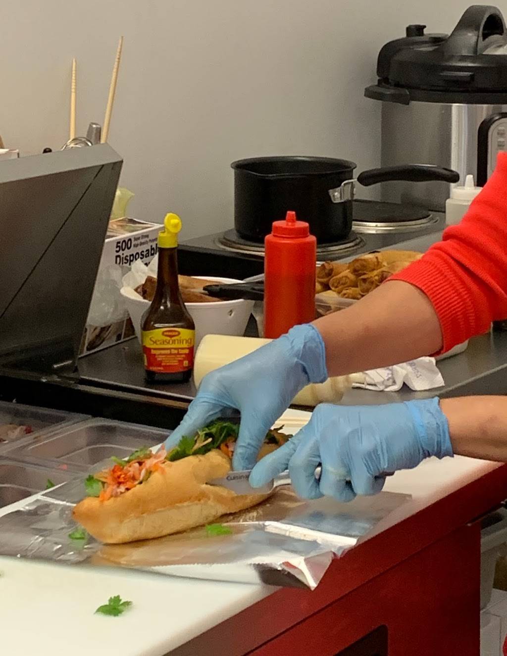 L & K Pho & Sandwiches | restaurant | 333 Ward Ave #224, Honolulu, HI 96814, USA | 8087229730 OR +1 808-722-9730