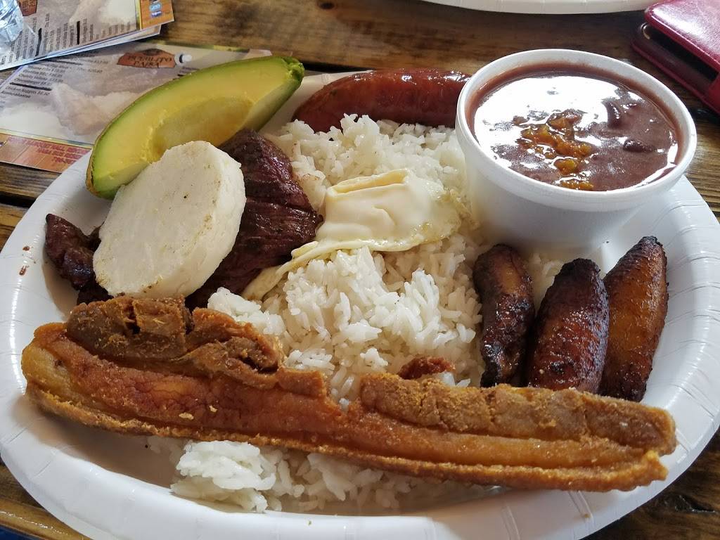 Pueblito Paisa Ranch | restaurant | 17480 SW 232nd St, Miami, FL 33170, USA | 7863673695 OR +1 786-367-3695