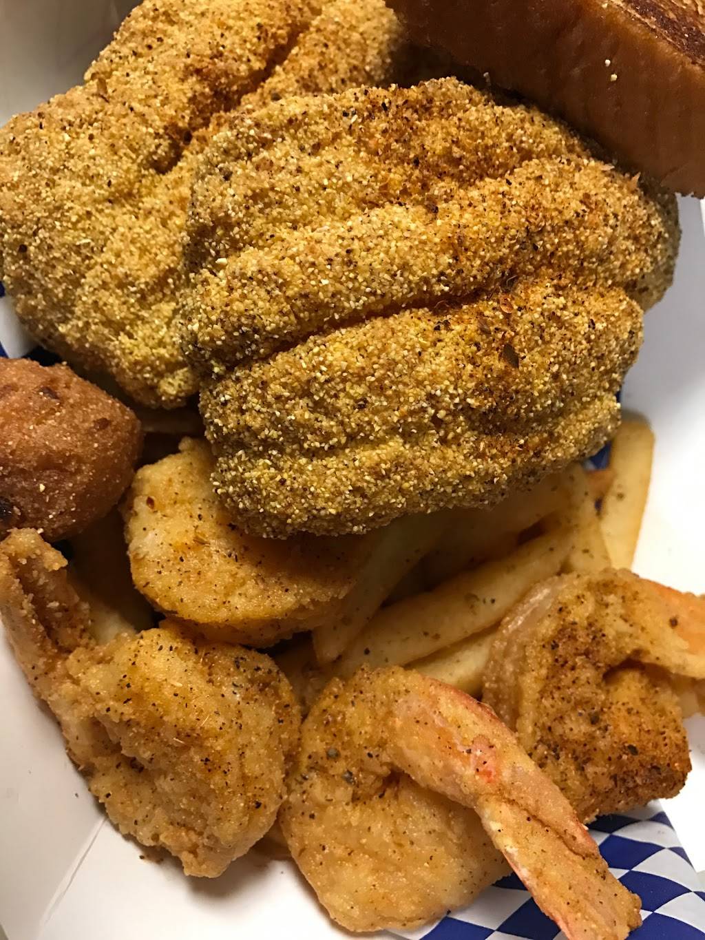 Po-Boys | restaurant | 5700 S Collins St, Arlington, TX 76018, USA | 6822761909 OR +1 682-276-1909