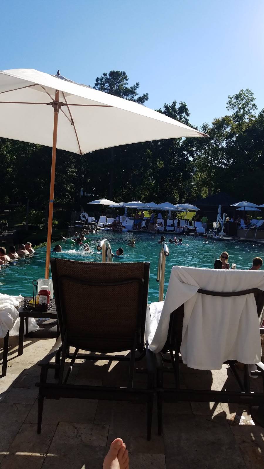 Gabys By The Lake Restaurant | restaurant | 1 Lake Oconee Trail, Greensboro, GA 30642, USA | 7064670600 OR +1 706-467-0600