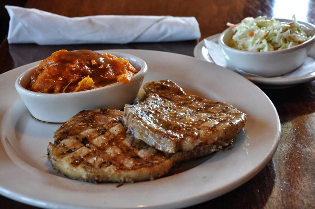 Franklin Chop House | restaurant | 1101 Murfreesboro Rd, Franklin, TN 37064, USA | 6155917666 OR +1 615-591-7666