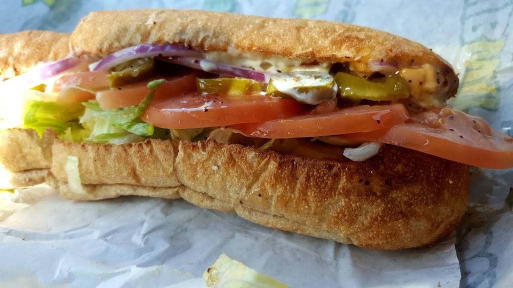 Subway | restaurant | 304 Pritchard Rd, Clayton, NC 27527, USA | 9193598505 OR +1 919-359-8505