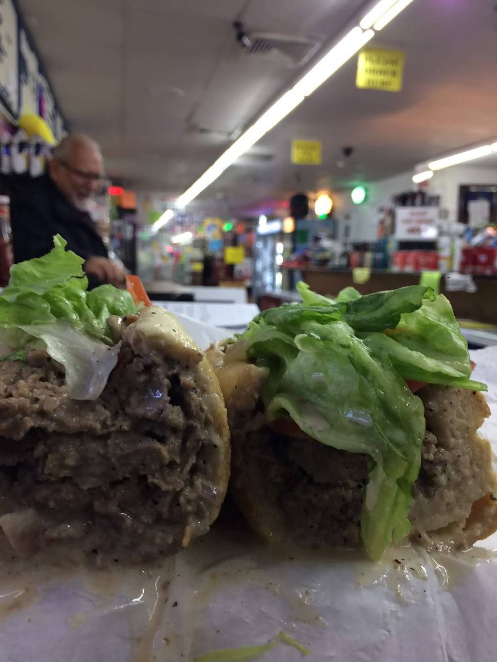 Penn Brew Station | meal takeaway | 627 W Baltimore Pike, West Grove, PA 19390, USA | 6108698830 OR +1 610-869-8830