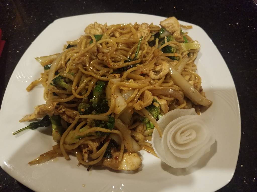 Pad Thai Garden | restaurant | 1221 8th St, West Des Moines, IA 50265, USA | 5154404709 OR +1 515-440-4709