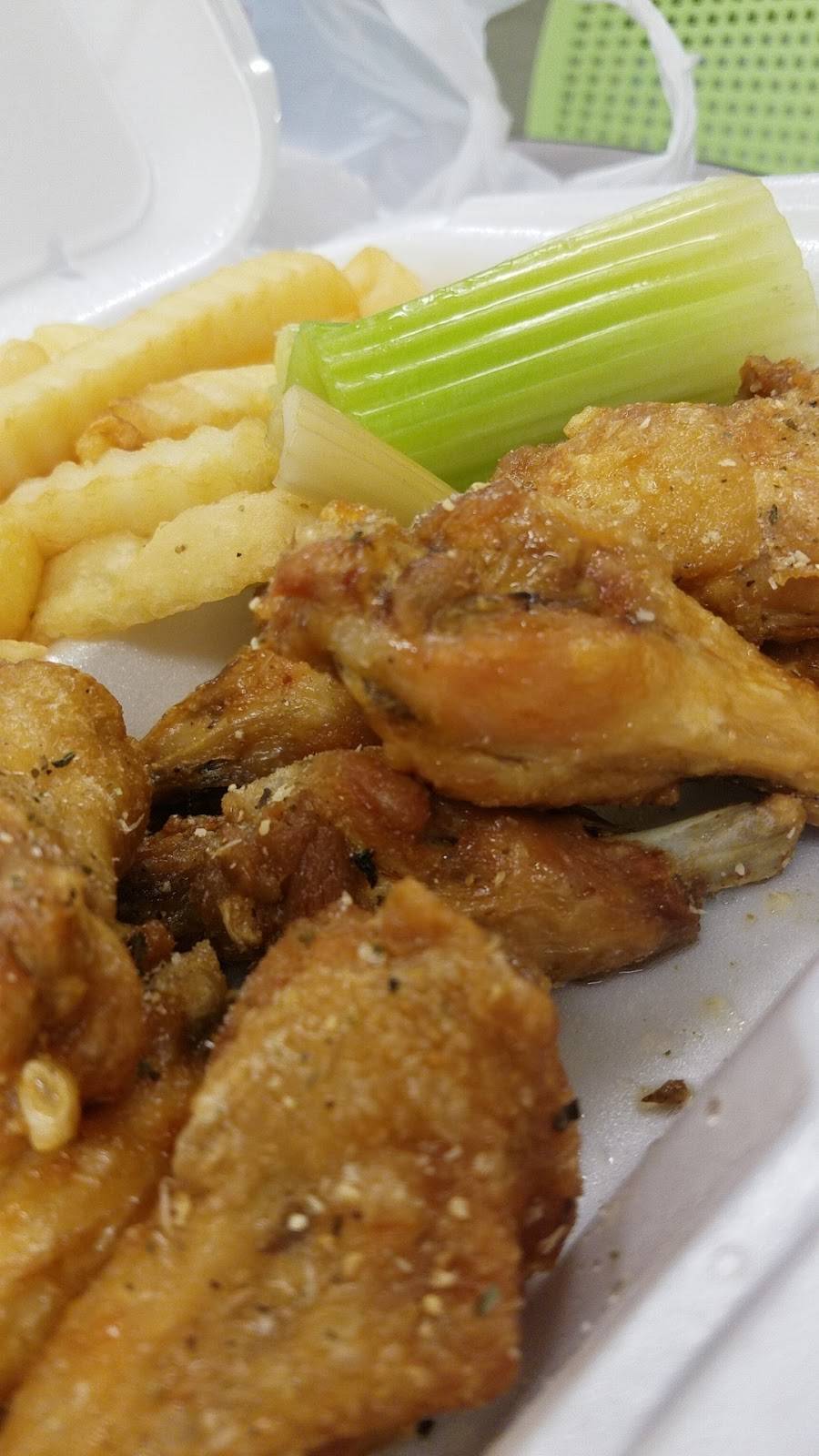 Wings 101 | restaurant | 2066 Beaver Ruin Rd, Norcross, GA 30071, USA | 7704171020 OR +1 770-417-1020