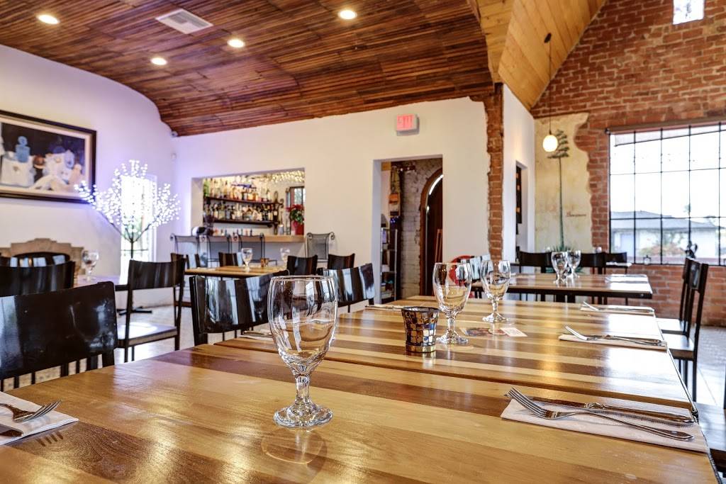 Casa Corazon Restaurant | restaurant | 2637 N 16th St, Phoenix, AZ 85006, USA | 6023341917 OR +1 602-334-1917