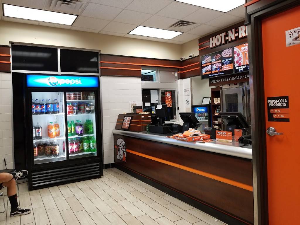 Little Caesars Pizza | meal takeaway | 21038 US-281, San Antonio, TX 78258, USA | 2104675790 OR +1 210-467-5790
