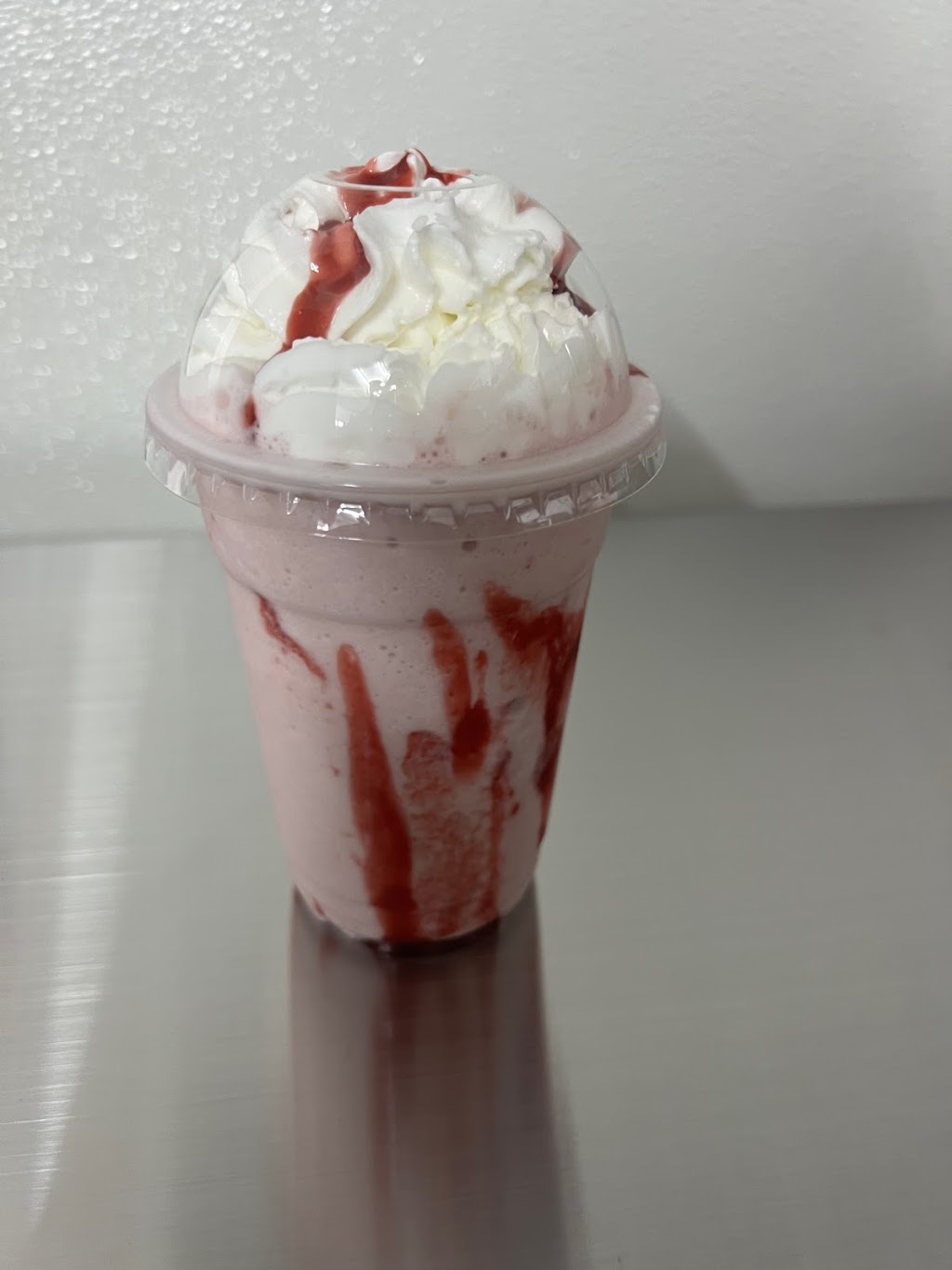 Sip-N-Smoke | restaurant | 5371 US-15, Montgomery, PA 17752, USA | 5703186692 OR +1 570-318-6692