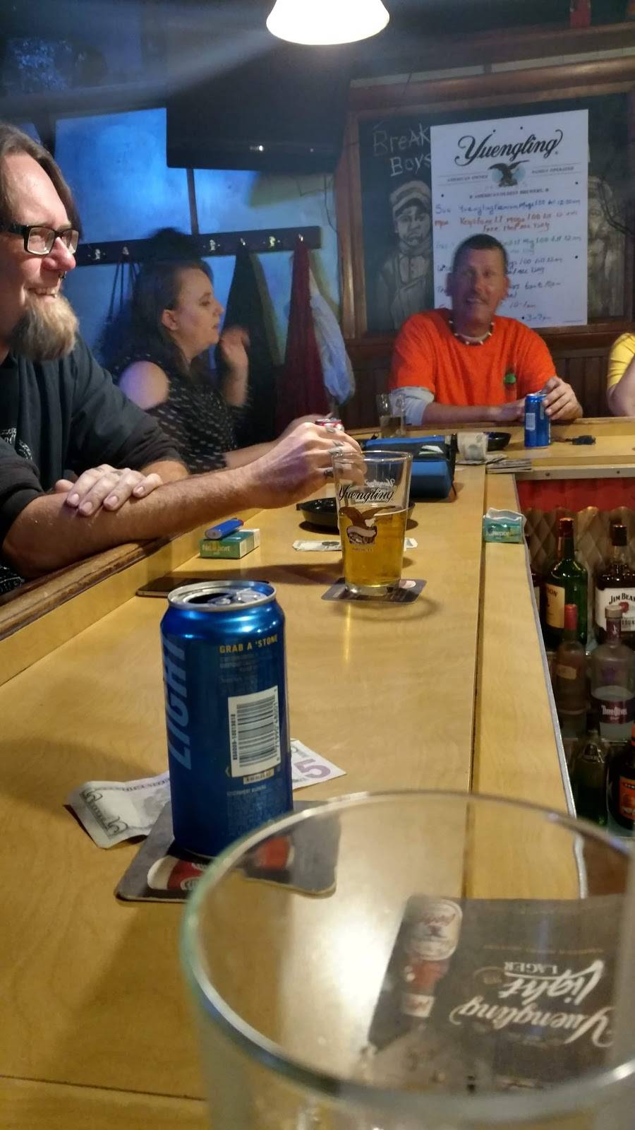 Miners Tavern | restaurant | 21 Sunbury St, Minersville, PA 17954, USA | 5705442991 OR +1 570-544-2991