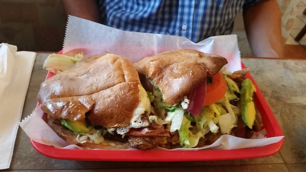 Fonda las Cazuelas | restaurant | 5130 N Tryon St, Charlotte, NC 28213, USA | 7045091656 OR +1 704-509-1656