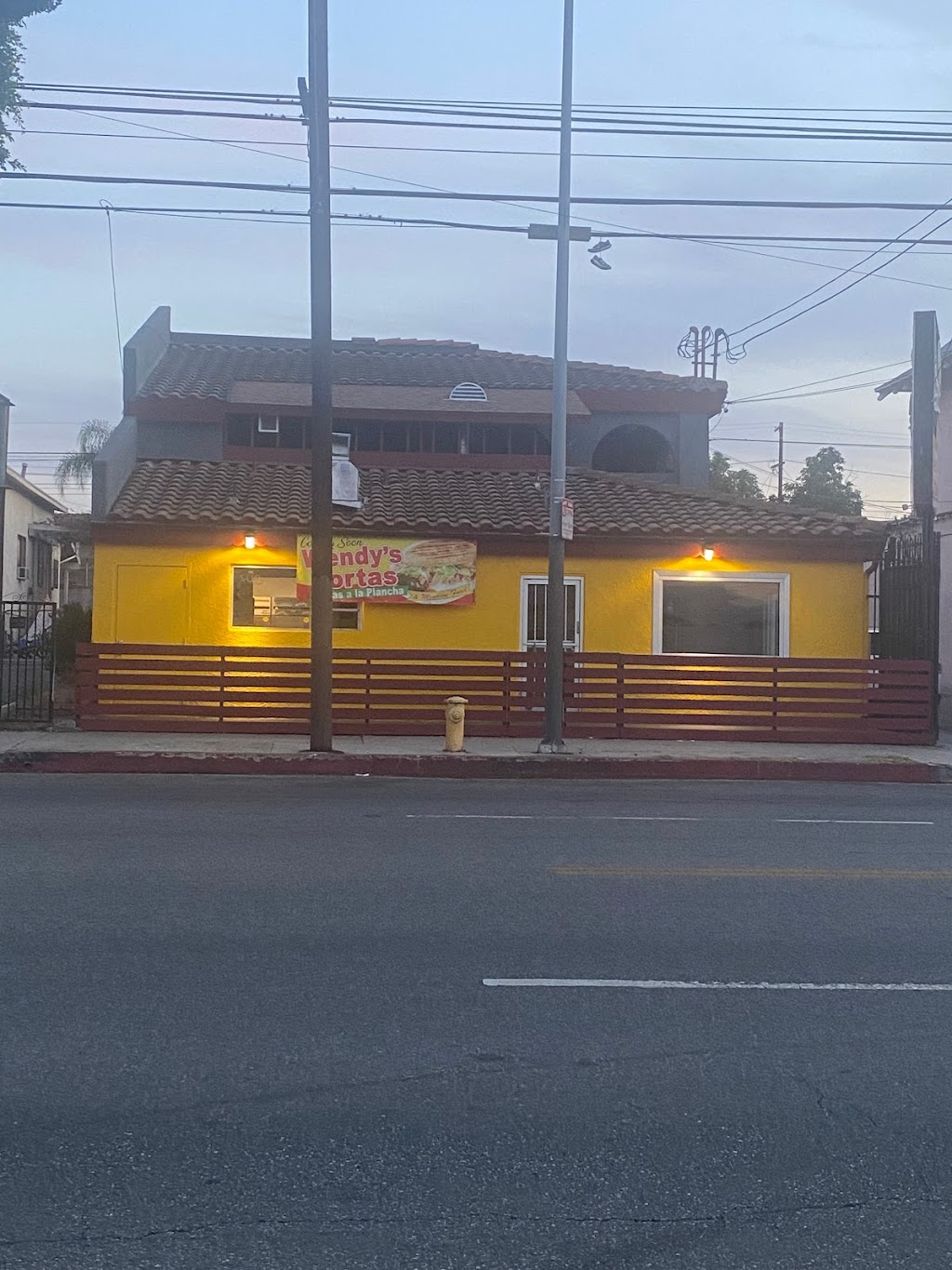 Wendys Tortas | restaurant | 3030 East 4th St, Los Angeles, CA 90063, USA | 3236852270 OR +1 323-685-2270