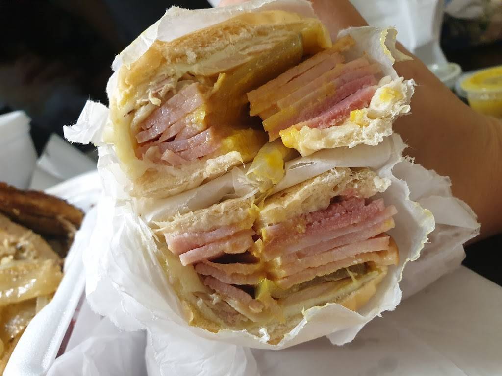 Marios | restaurant | 1090 N Homestead Blvd, Homestead, FL 33033, USA | 3052472470 OR +1 305-247-2470