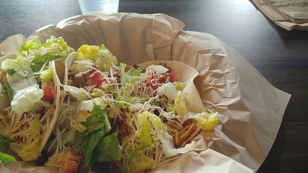 QDOBA Mexican Eats | restaurant | 3250 Golf Rd Suite 100, Delafield, WI 53018, USA | 2626464222 OR +1 262-646-4222