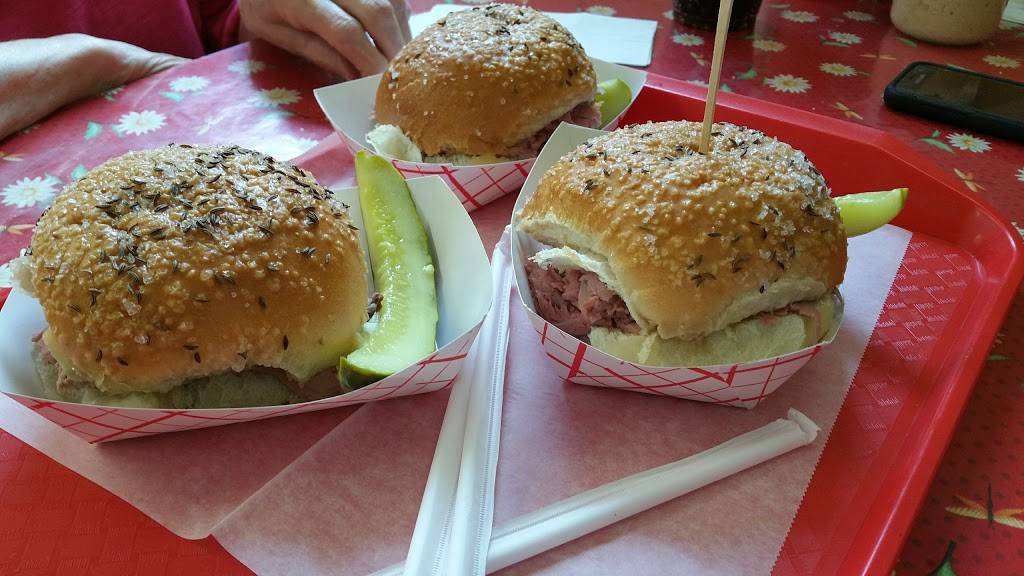 Charlie the Butchers Kitchen | restaurant | 1065 Wehrle Dr, Williamsville, NY 14221, USA | 7166338330 OR +1 716-633-8330