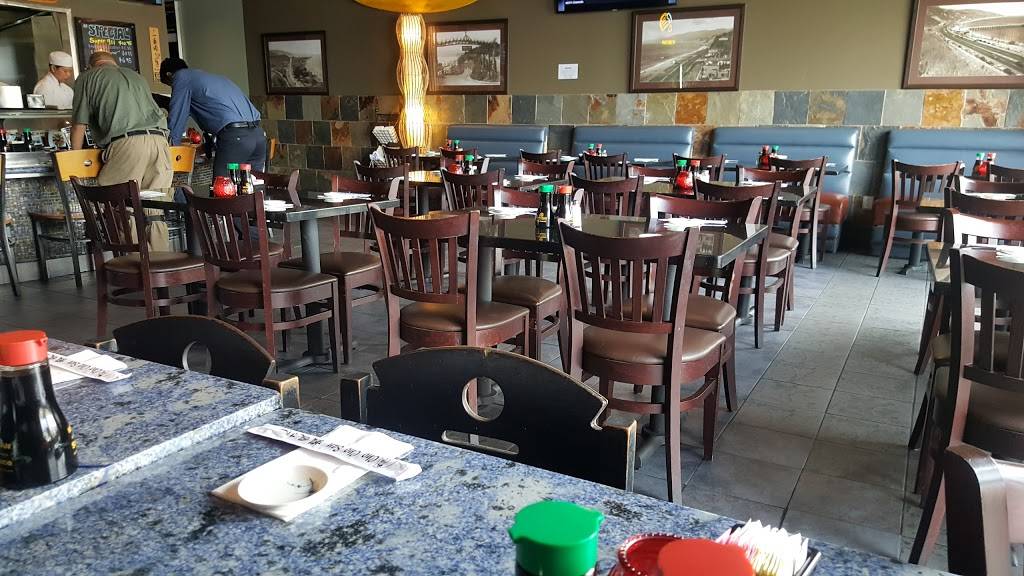 Sushi California | restaurant | 26921 Sierra Hwy, Newhall, CA 91321, USA | 6612513700 OR +1 661-251-3700
