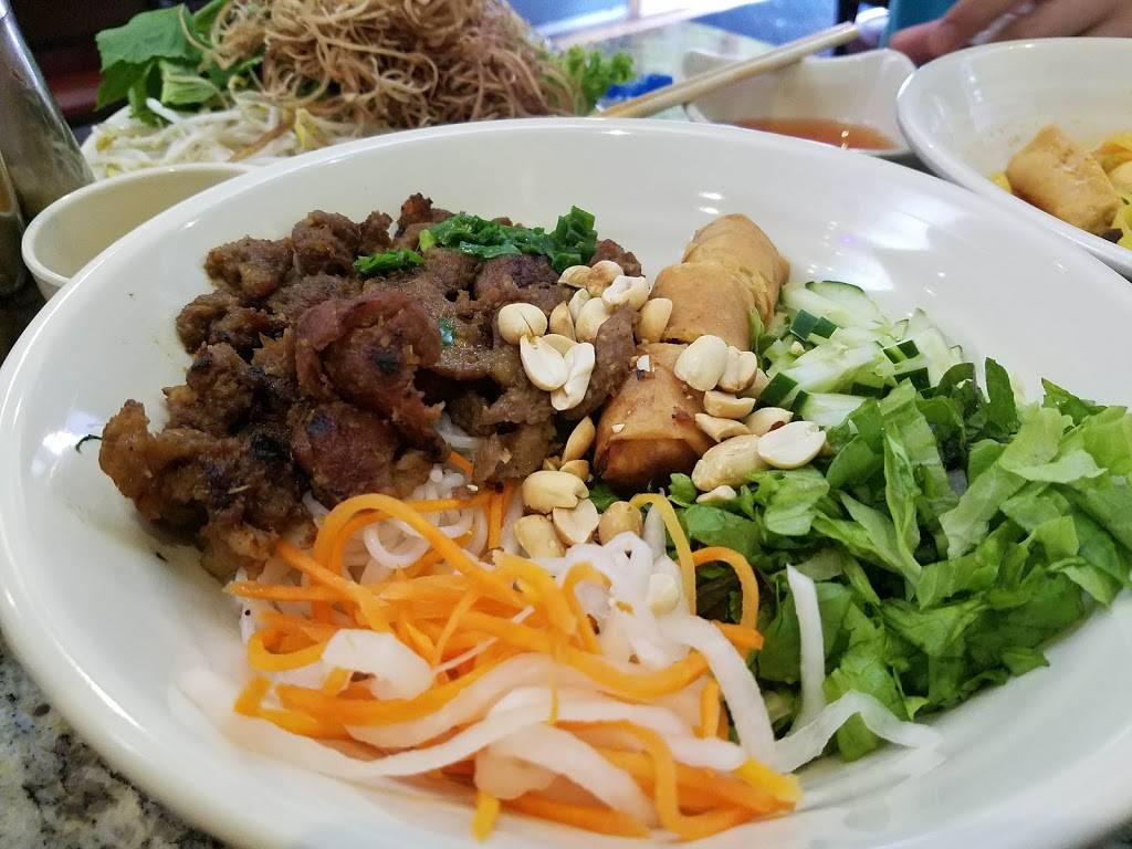 Cafe Mi Quang | restaurant | 3324 Kensington Ave, Philadelphia, PA 19134, USA | 2154595062 OR +1 215-459-5062
